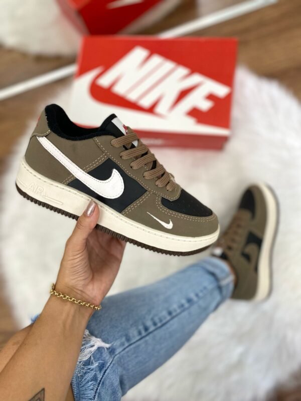 Tenis Air Force Verde Musgo Nike