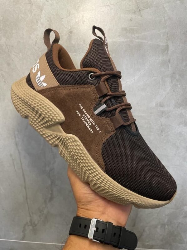 Tenis Esportivo Marrom Adidas
