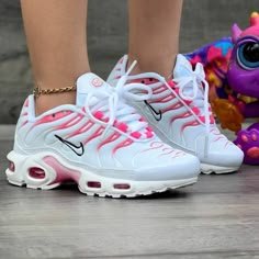 Tenis Nike Air Max Plus Tn Infantil Nike (branco detalhes rosa)